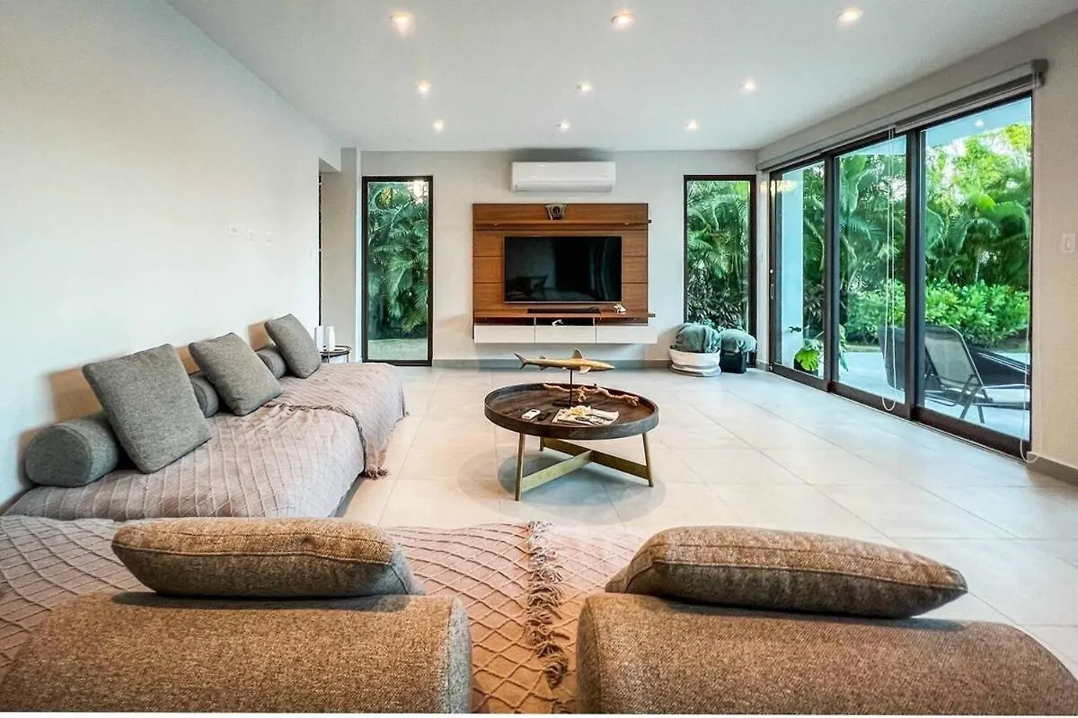 Ritz Carlton-Dorado Beach 3Br 3Ba Luxury Villa פוארטו ריקו
